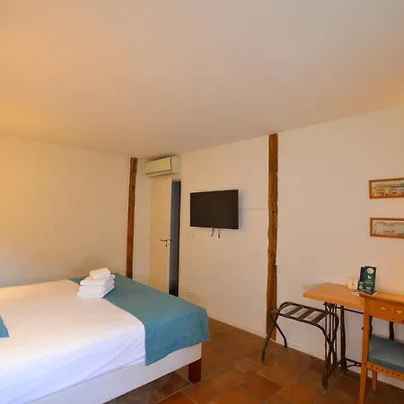 Logis - Restaurant Du Midi Hotel Revel (Haute-Garonne)