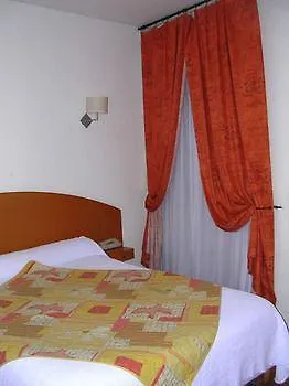 Logis - Restaurant Du Midi 3* Revel (Haute-Garonne)