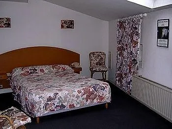 Logis - Restaurant Du Midi Hotel