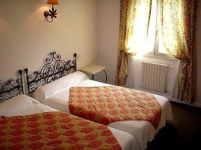 Logis - Restaurant Du Midi Hotel