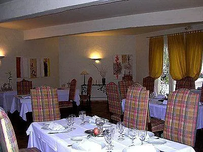 Logis - Restaurant Du Midi Hotel 3*