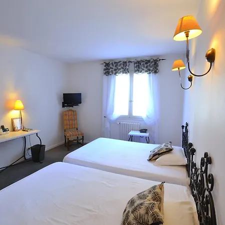 Logis - Restaurant Du Midi 3* Revel
