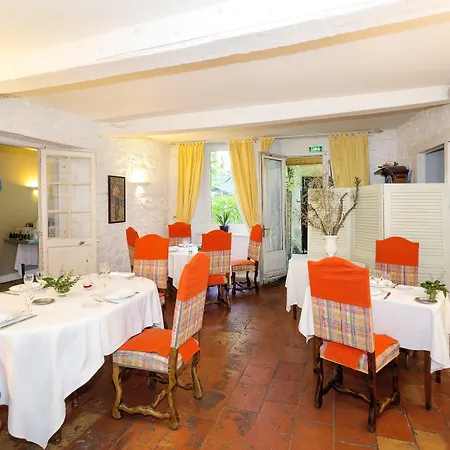 Szálloda Logis - Restaurant Du Midi Revel