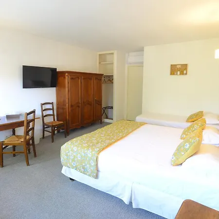 Logis - Restaurant Du Midi Hotell Revel (Haute-Garonne)