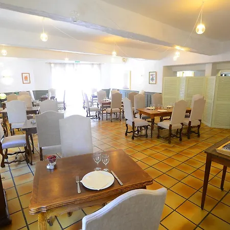 Szálloda Logis - Restaurant Du Midi 3*