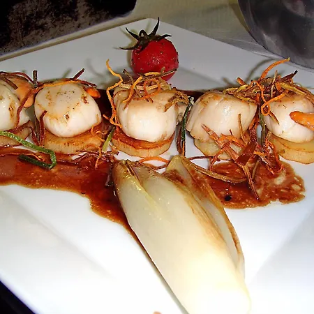 Logis - Restaurant Du Midi